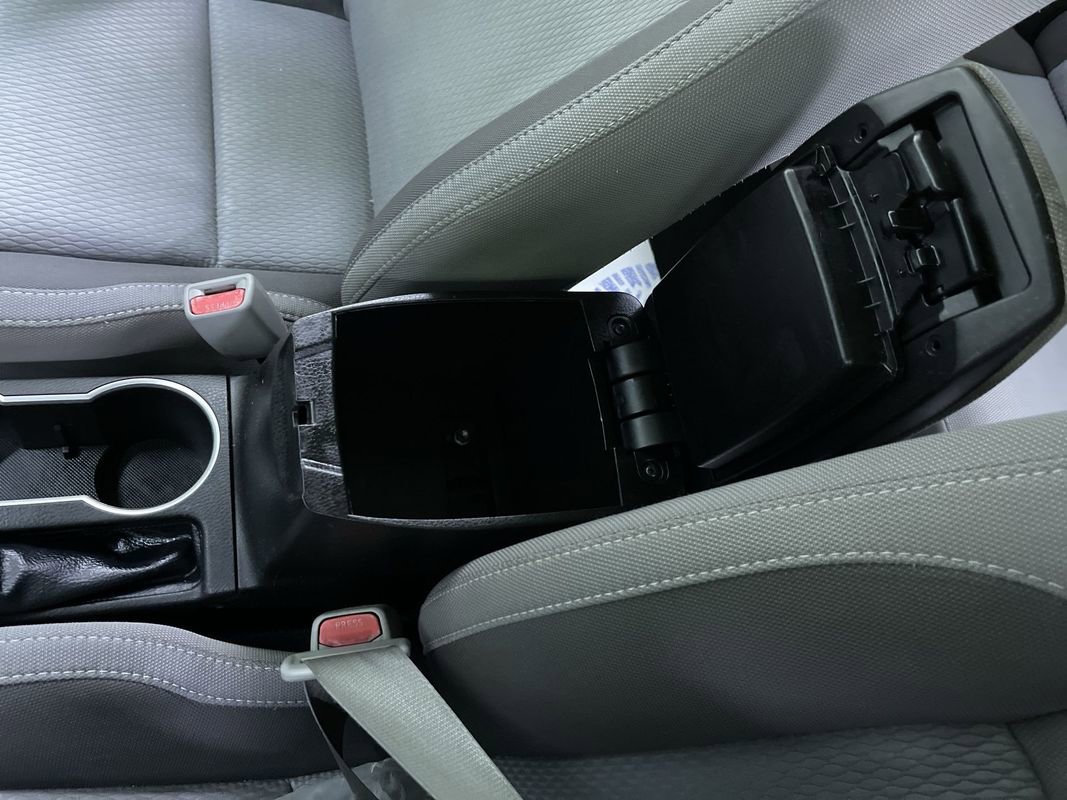 Used 2017 Toyota Corolla LE image 26