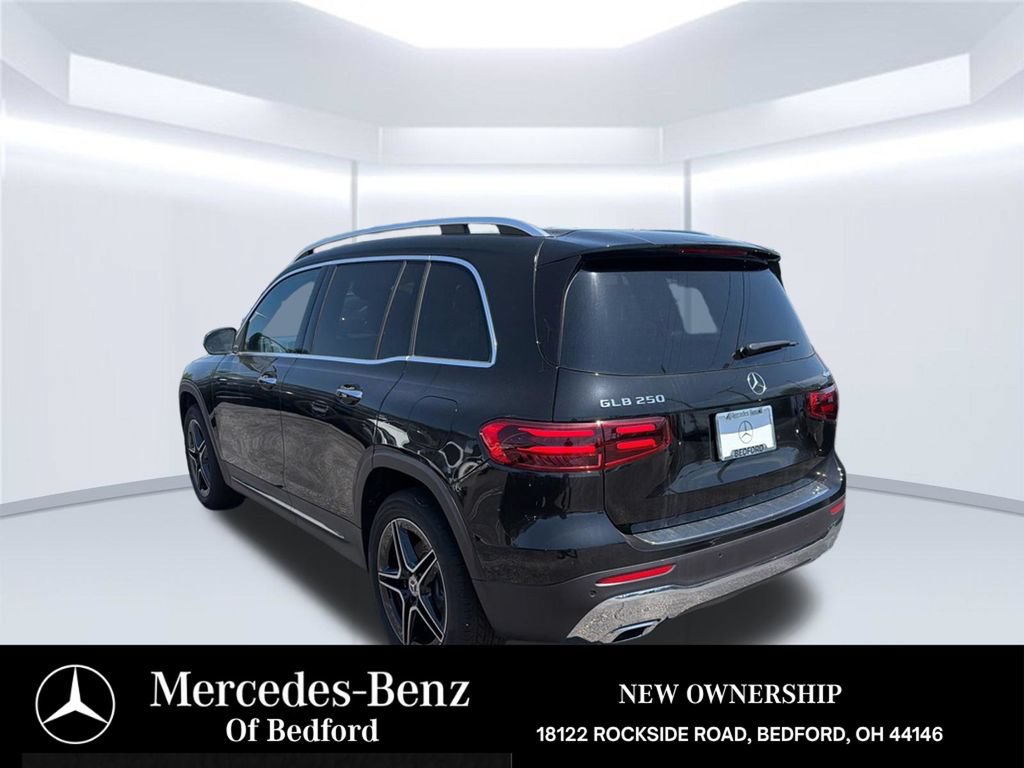 New 2026 Mercedes-Benz GLB 250 4MATIC image 6