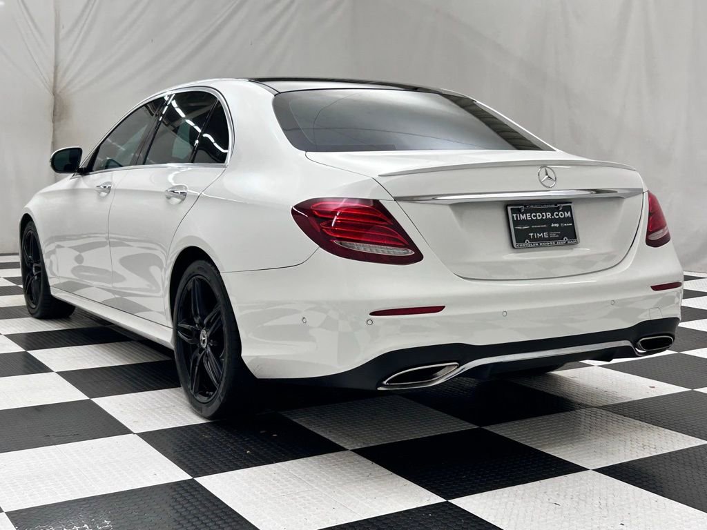 Used 2018 Mercedes-Benz E 300 4MATIC image 5