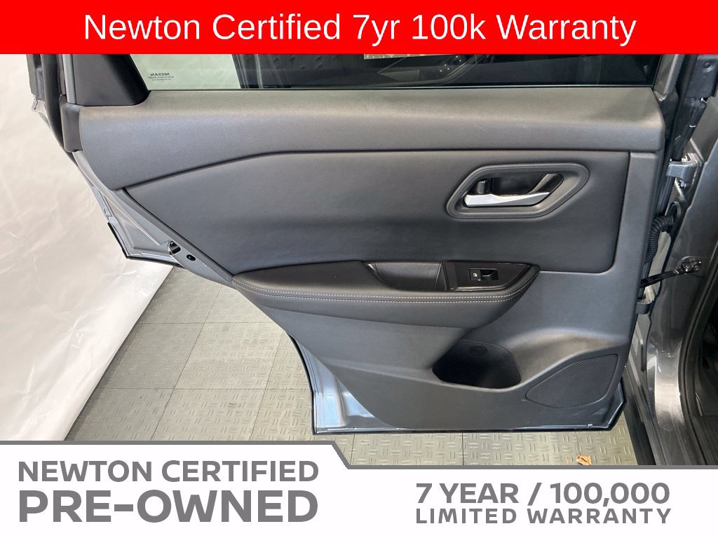 Used 2026 Nissan Rogue SV w/ Cold Weather Package FWD image 35