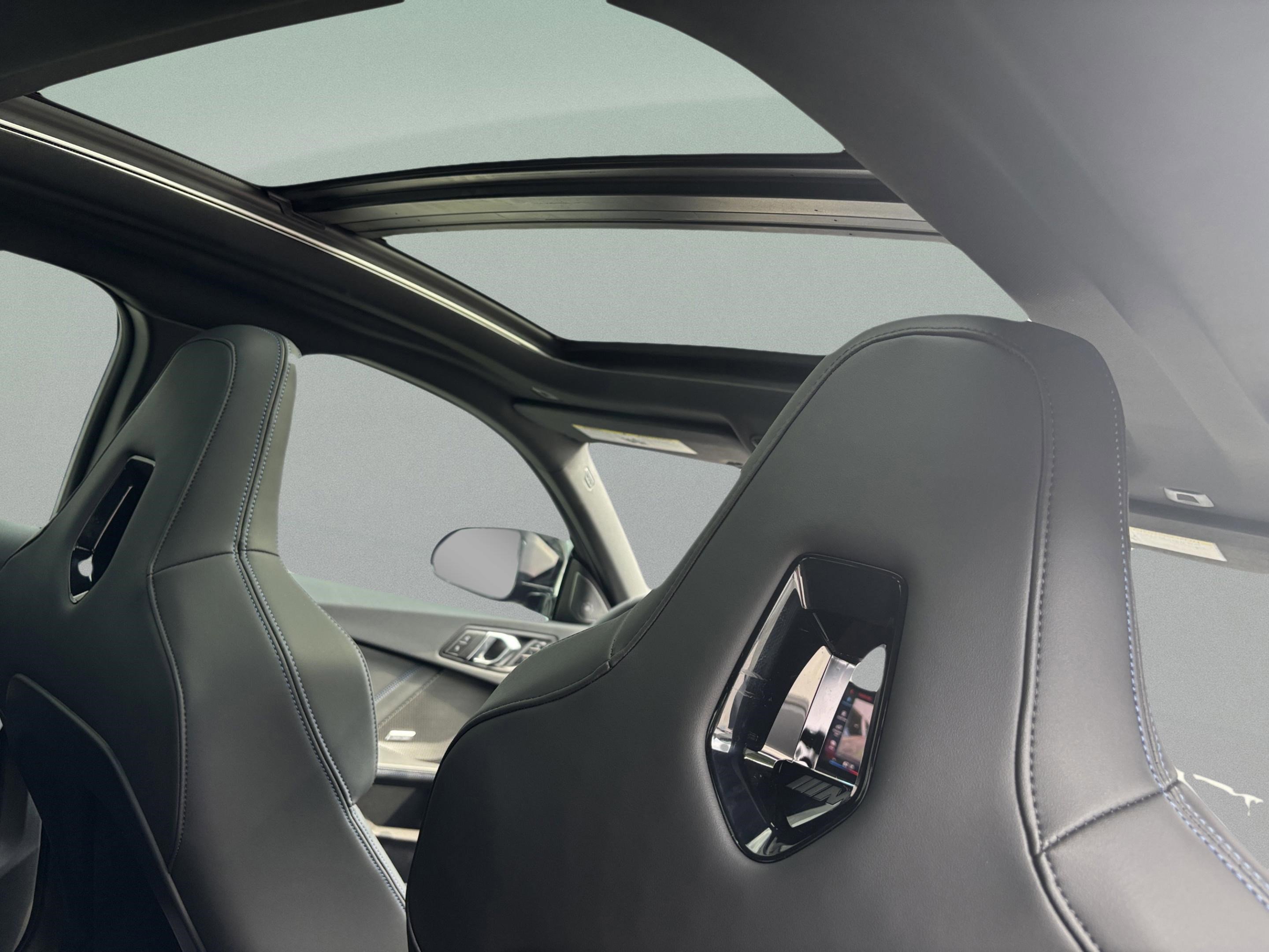 Used 2026 BMW M235i xDrive w/ M Performance Package image 33