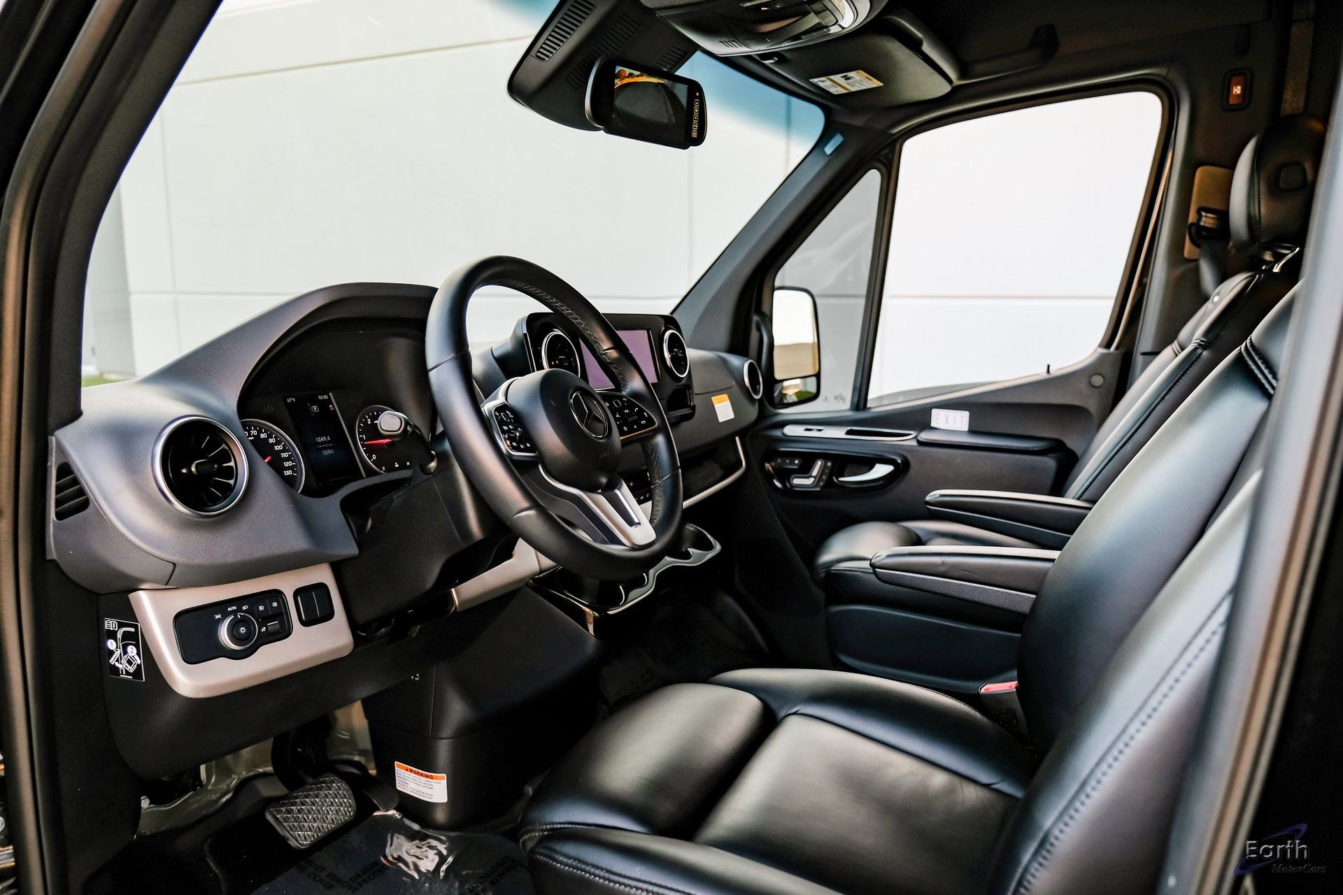 Used 2022 Mercedes-Benz Sprinter 3500 video 2