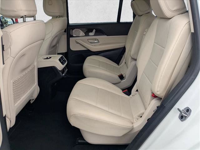 Used 2023 Mercedes-Benz GLS 450 4MATIC image 18