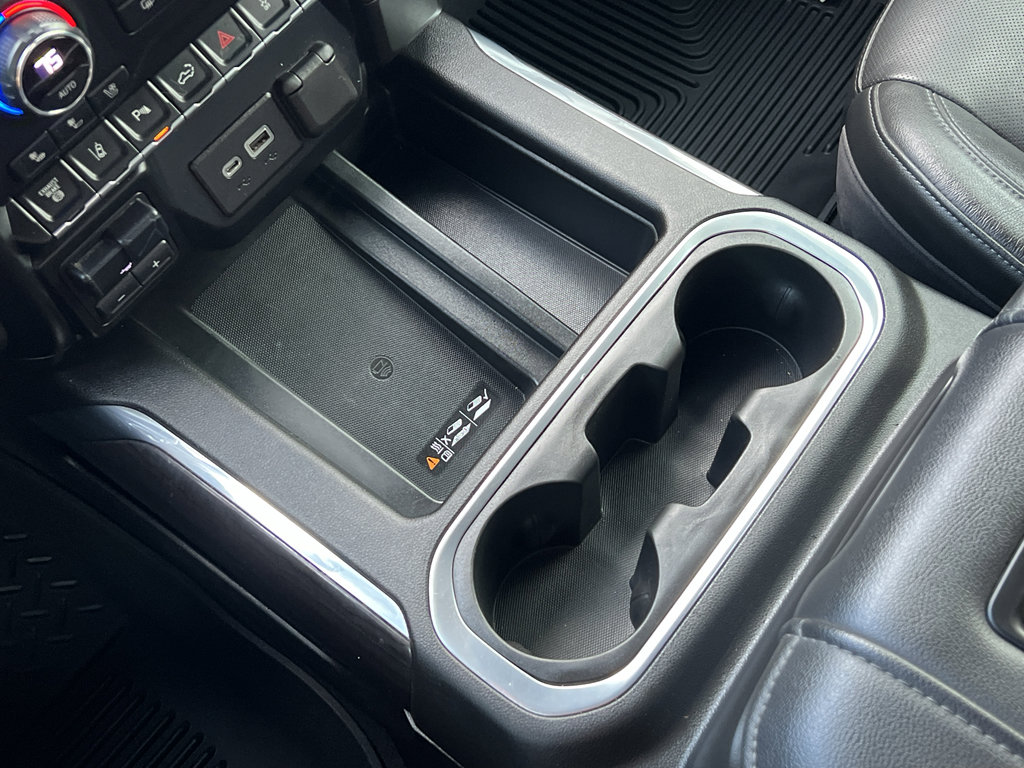 Used 2020 Chevrolet Silverado 3500 LTZ w/ LTZ Texas Edition image 23