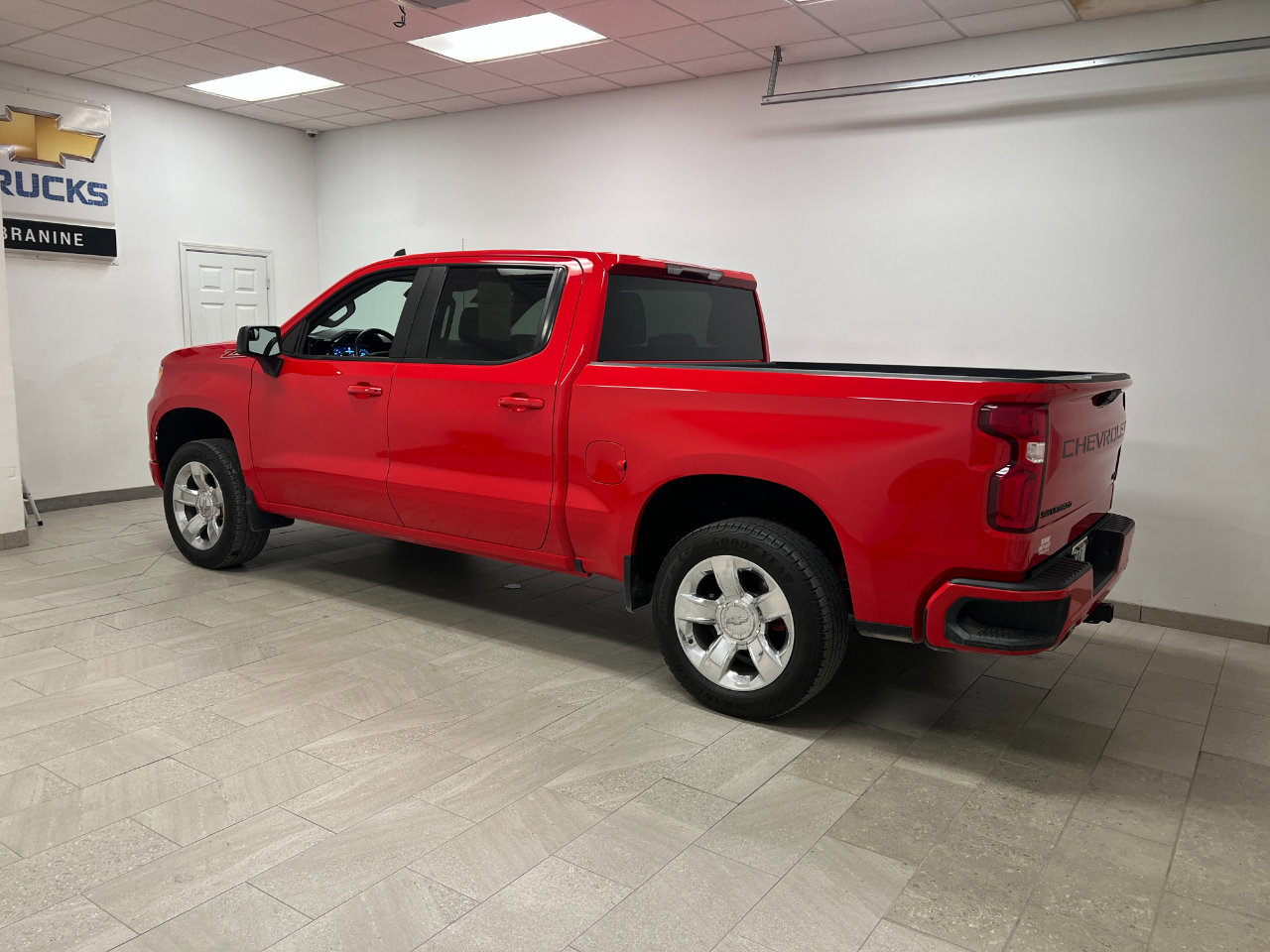 Used 2022 Chevrolet Silverado 1500 RST image 7