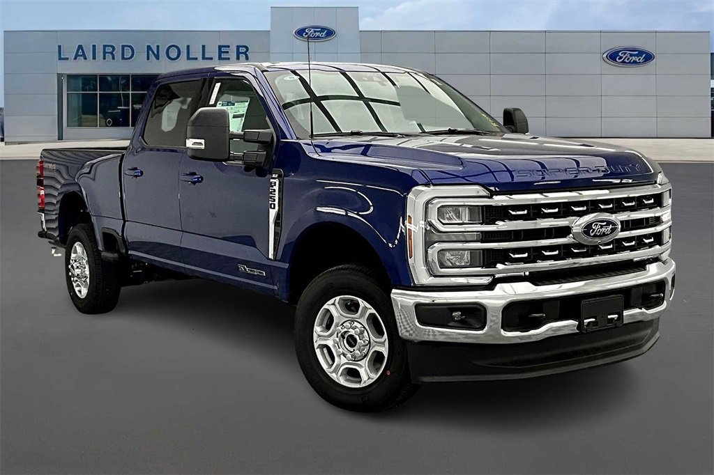 New 2026 Ford F250 XLT w/ XLT Premium Package image 2