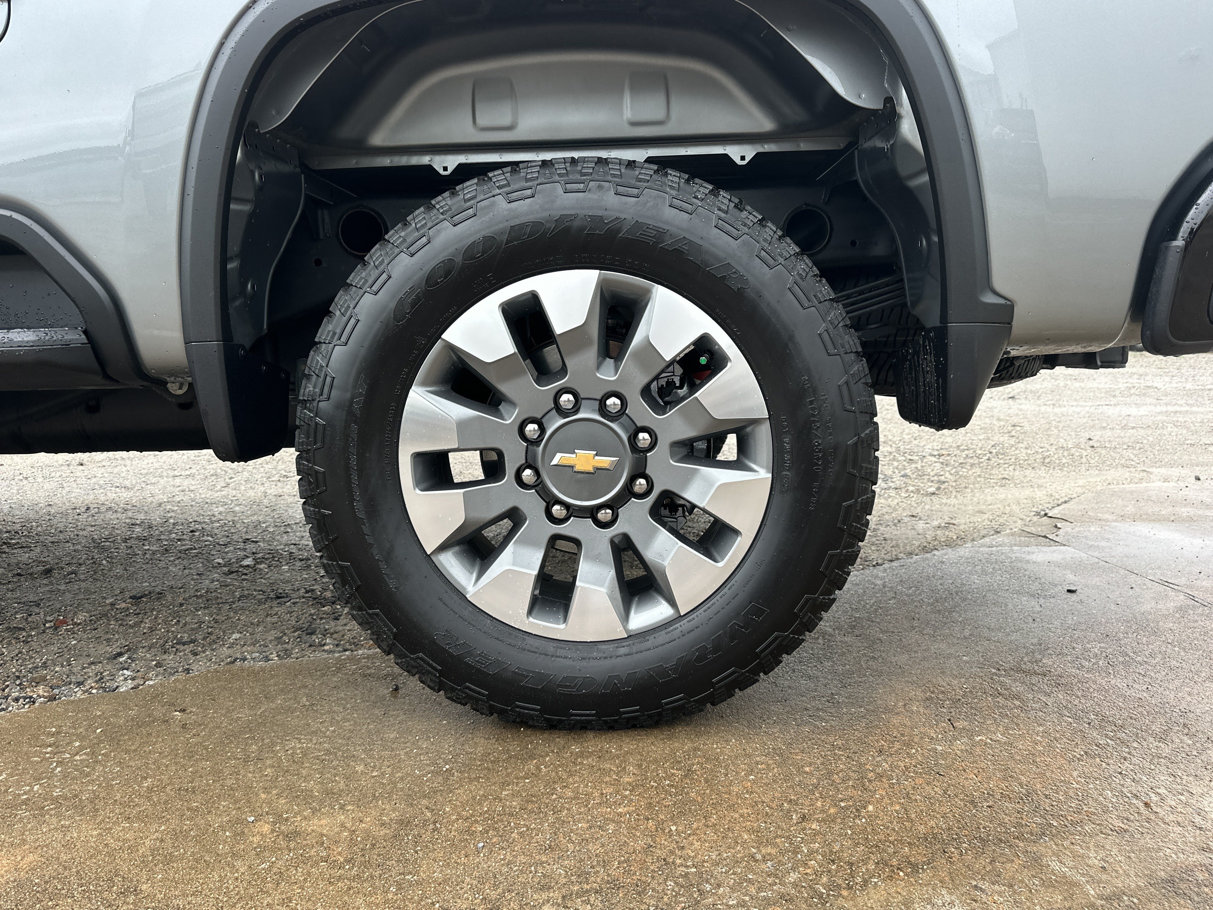 Certified 2026 Chevrolet Silverado 2500 Custom w/ Custom Value Package AWD/4WD image 20