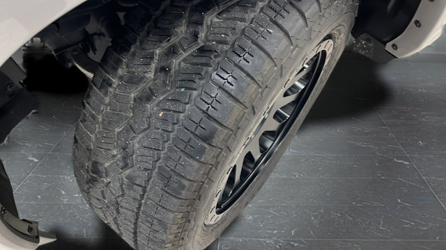 Used 2025 RAM 1500 Laramie w/ Sport Appearance Package AWD/4WD image 38