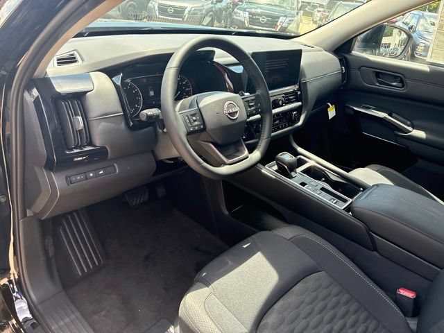 New 2026 Nissan Pathfinder SV FWD image 10