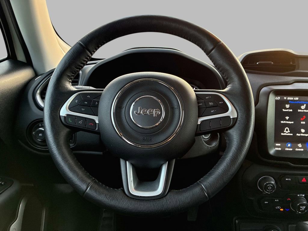 Used 2023 Jeep Renegade Latitude w/ Premium Group AWD/4WD image 14