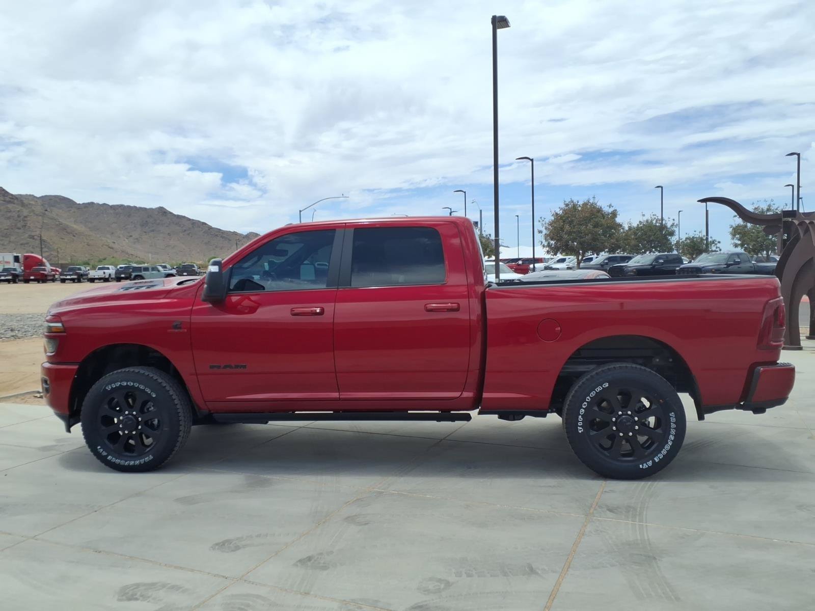 New 2026 RAM 2500 Laramie AWD/4WD image 3