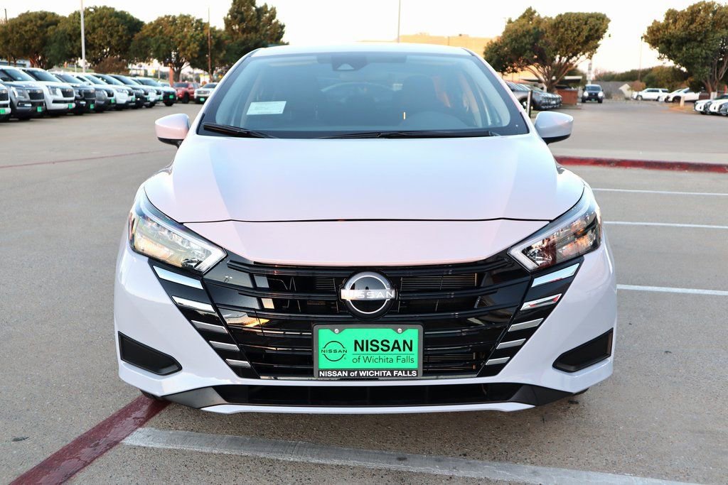 New 2025 Nissan Versa SV w/ Trunk Package FWD image 4