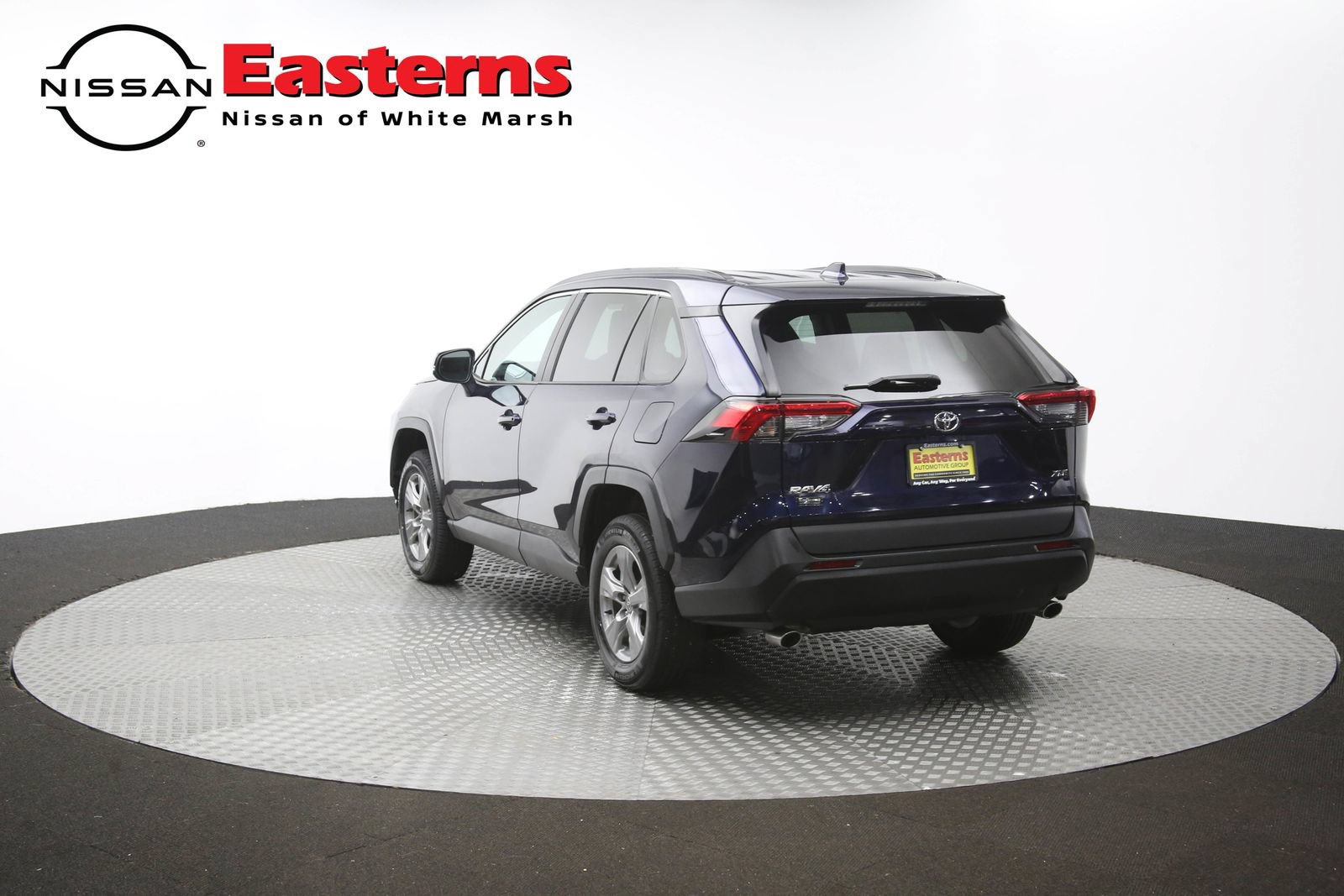 Used 2024 Toyota RAV4 XLE FWD image 63