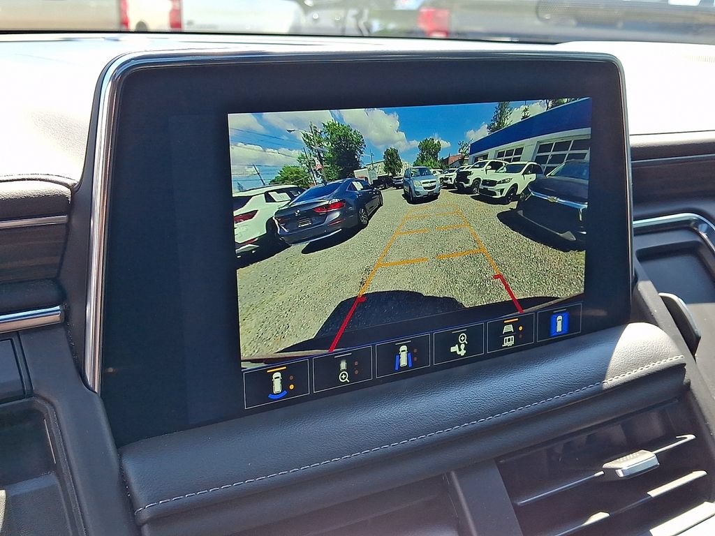 Certified 2022 Chevrolet Tahoe Z71 w/ Off-Road Capability Package AWD/4WD image 20