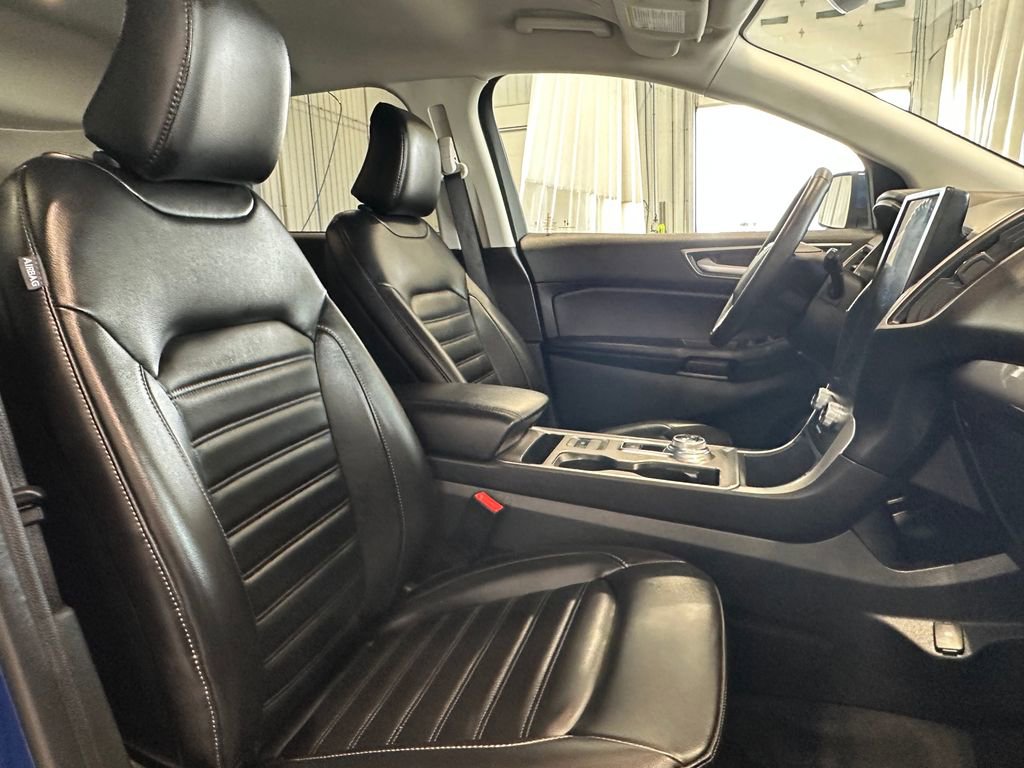 Used 2024 Ford Edge SEL w/ Convenience Package AWD/4WD image 31