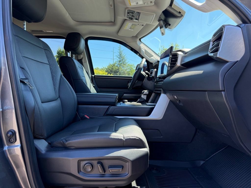 Certified 2024 Toyota Sequoia SR5 w/ SR5 Premium Package AWD/4WD image 20