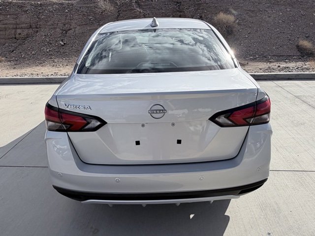 New 2025 Nissan Versa SV image 7