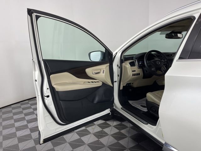 Used 2020 Nissan Murano Platinum image 16