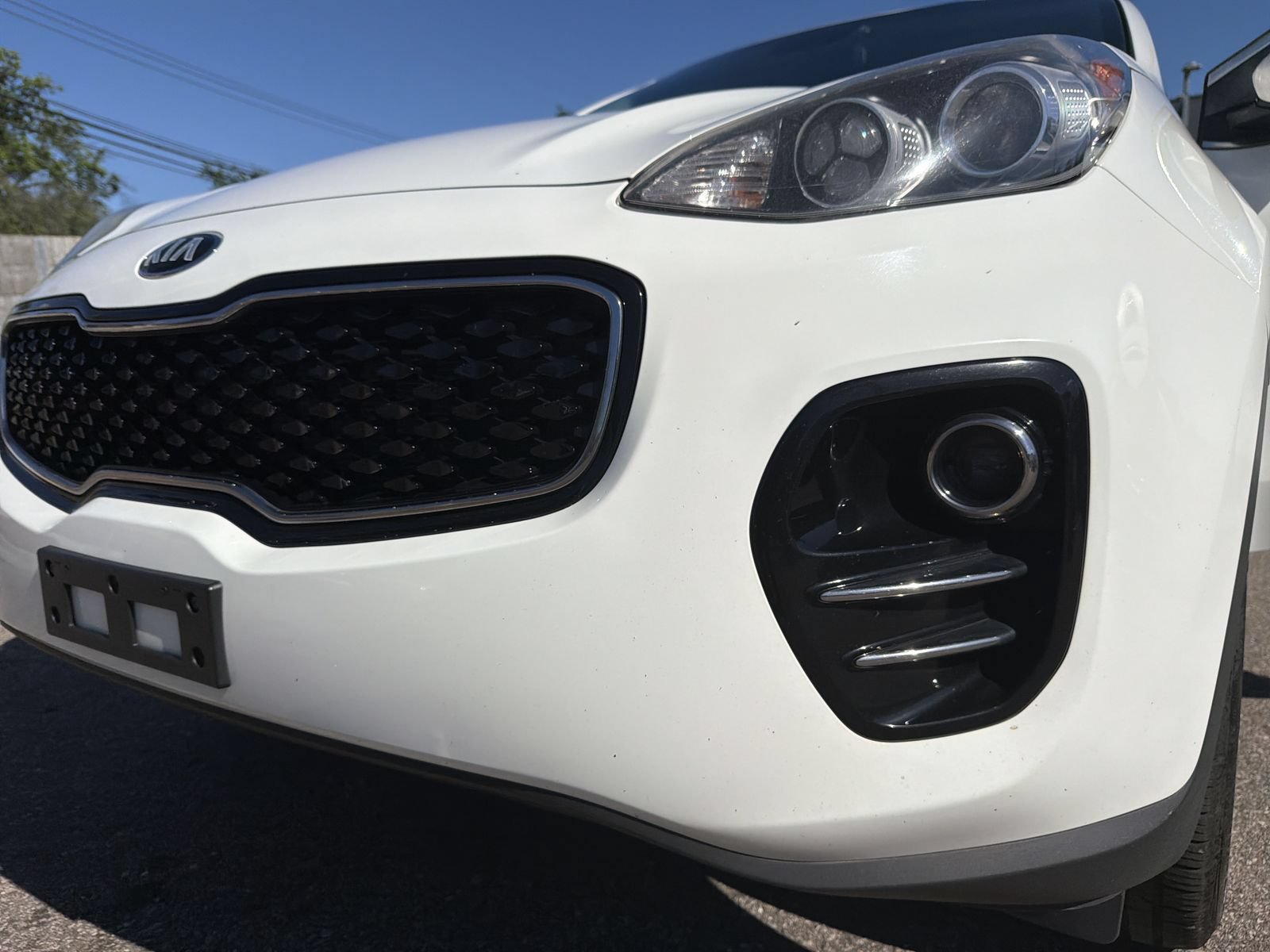 Used 2018 Kia Sportage LX AWD/4WD image 12