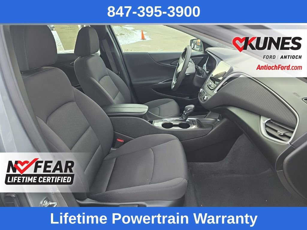 Used 2023 Chevrolet Malibu LT image 30
