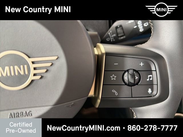 Certified 2025 MINI Cooper 2-Door Hardtop image 21