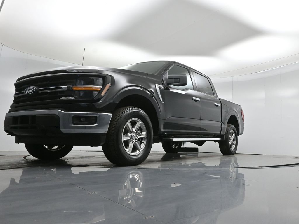 Certified 2025 Ford F150 XLT w/ Equipment Group 301A Standard image 45