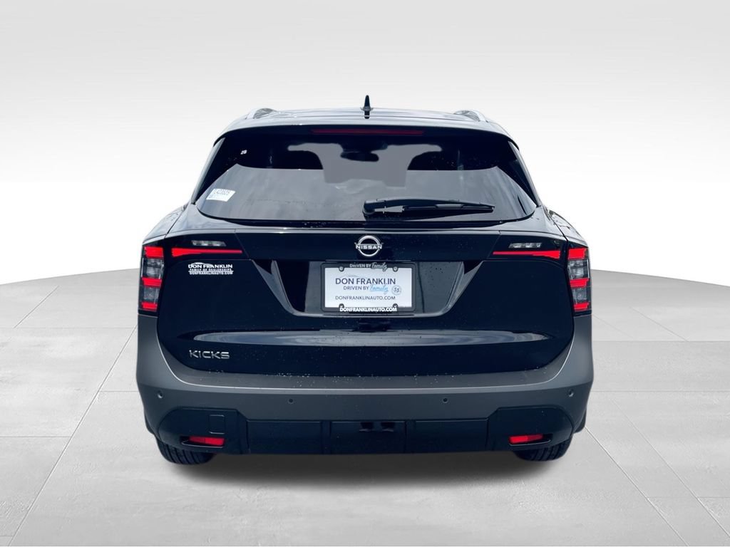 New 2026 Nissan Kicks SV FWD image 7