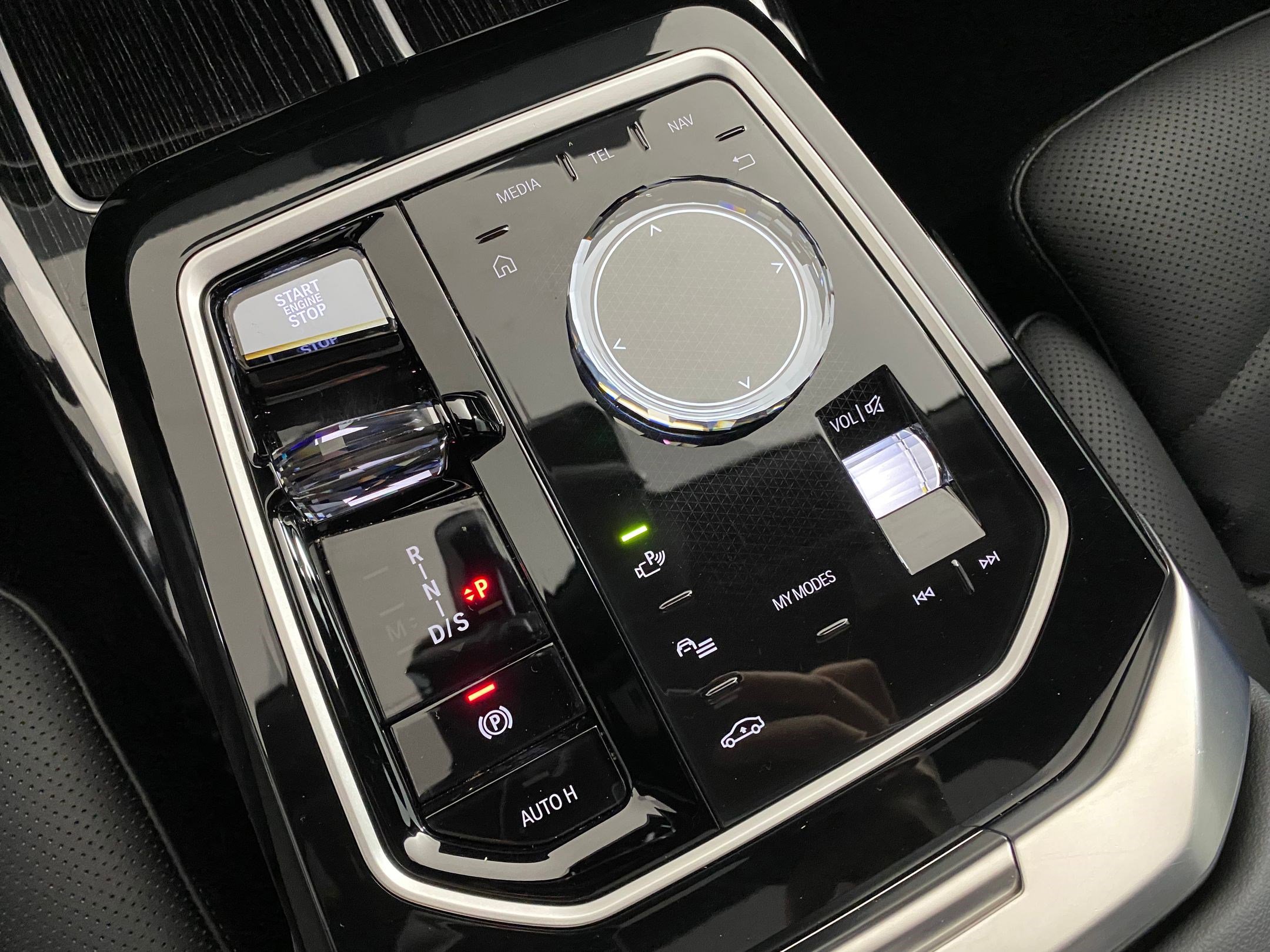 Certified 2024 BMW 740i xDrive 740i xDrive image 27