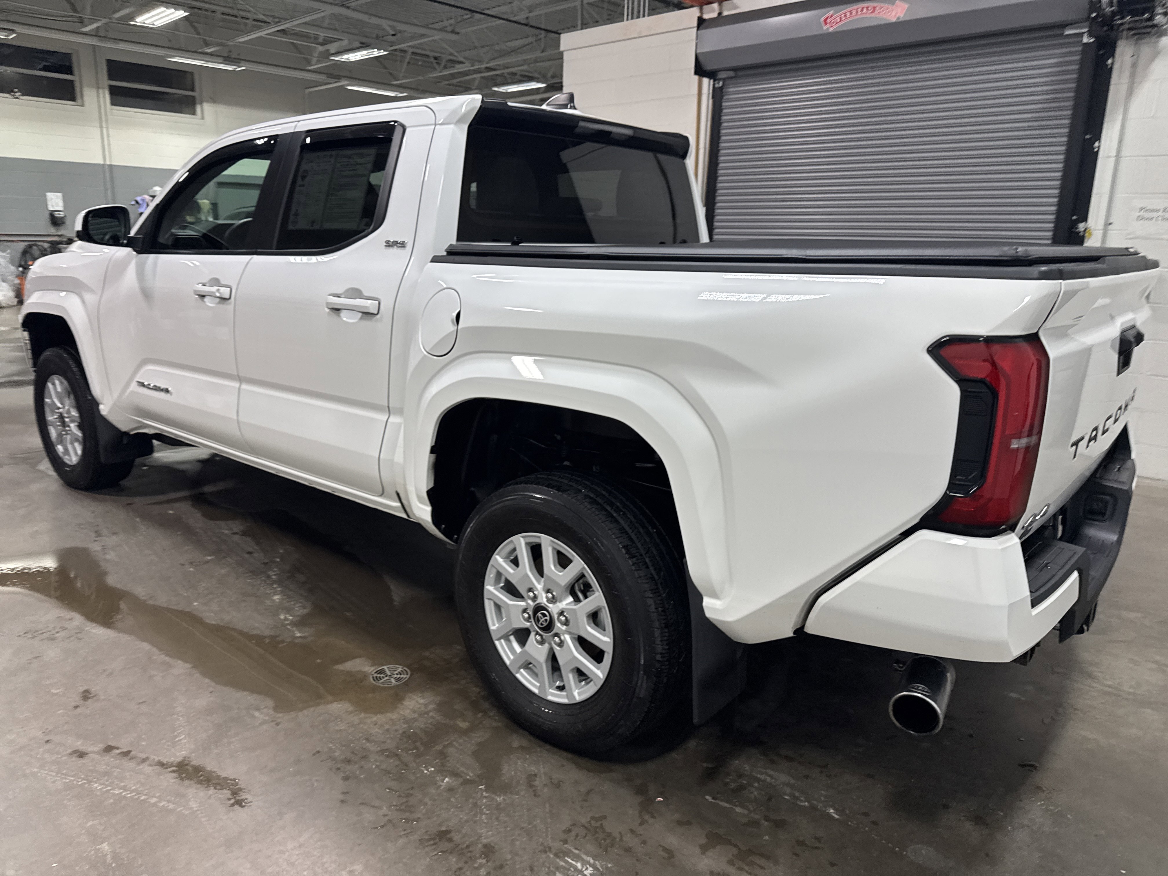 Used 2024 Toyota Tacoma SR5 image 5
