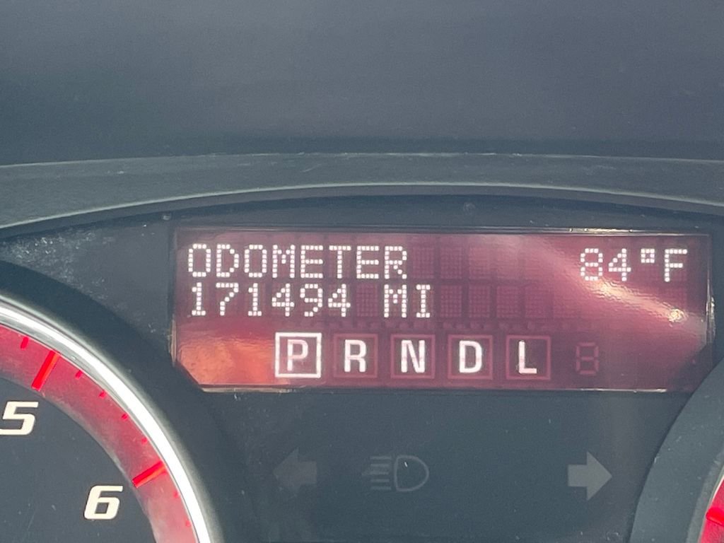 Used 2012 GMC Acadia SLE image 24