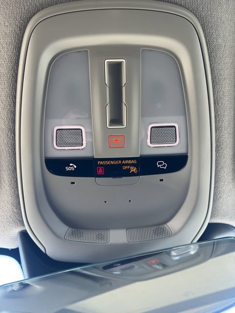 New 2026 Volvo XC40 B4 Core FWD image 21