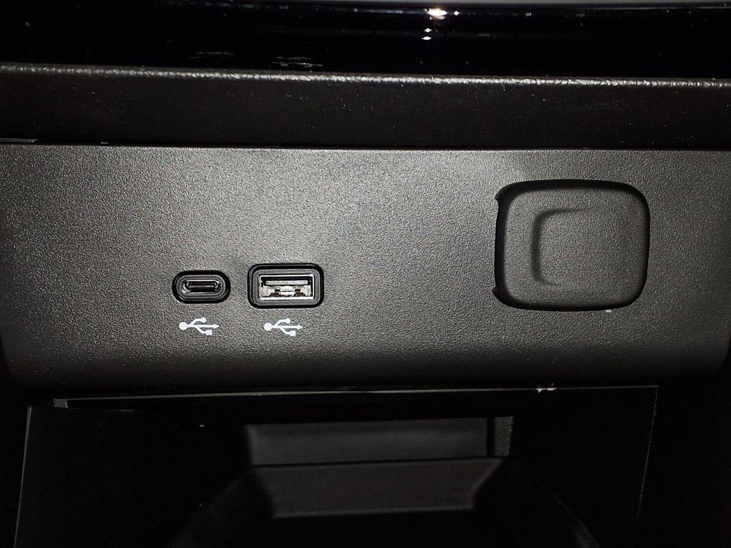 New 2026 Buick Encore GX Sport Touring w/ Comfort Package image 23