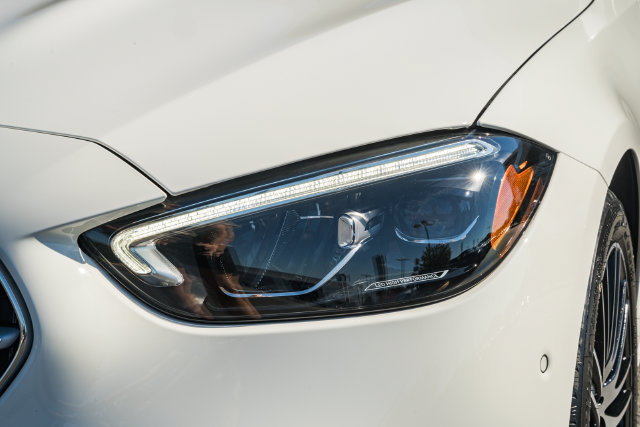 New 2027 Mercedes-Benz C 300 4MATIC Sedan image 13