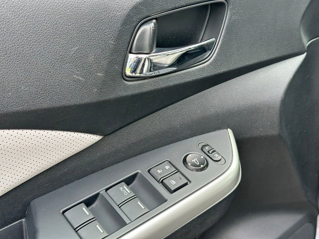 Used 2016 Honda CR-V EX-L image 18