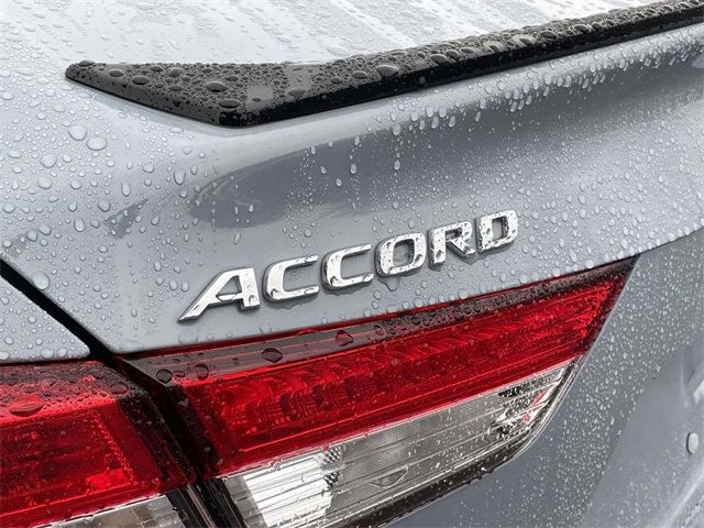 Used 2022 Honda Accord Sport image 11