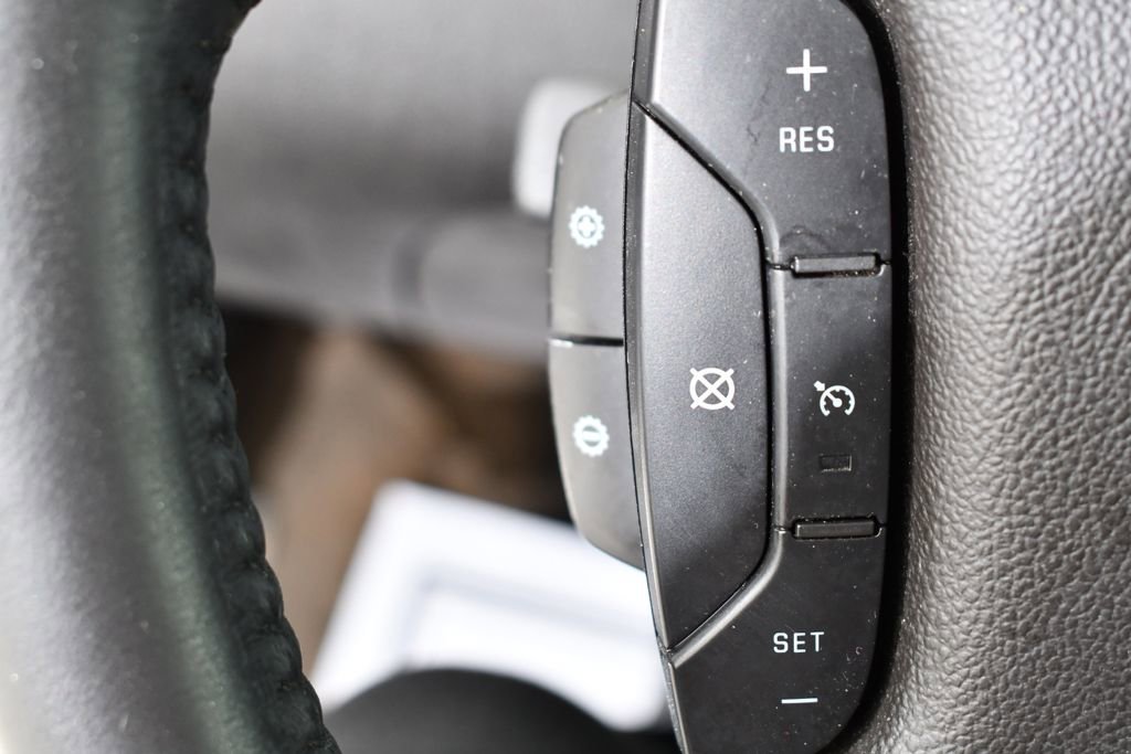 Used 2012 Chevrolet Impala LTZ FWD image 30
