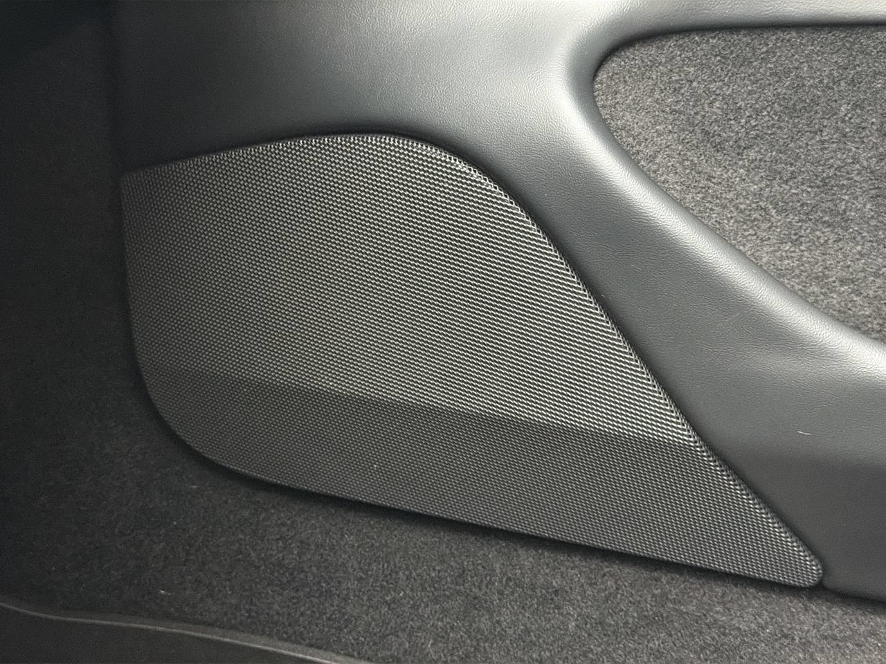 Used 2025 Tesla Model 3 Long Range RWD image 17