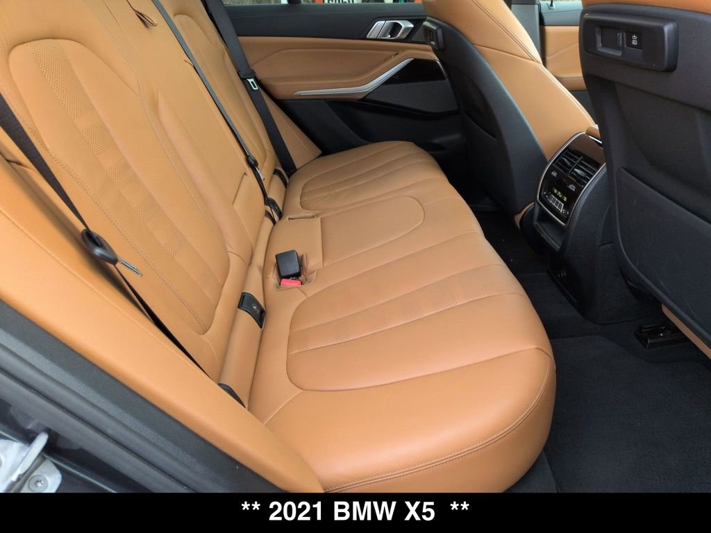 Used 2021 BMW X5 xDrive40i w/ Premium Package image 29