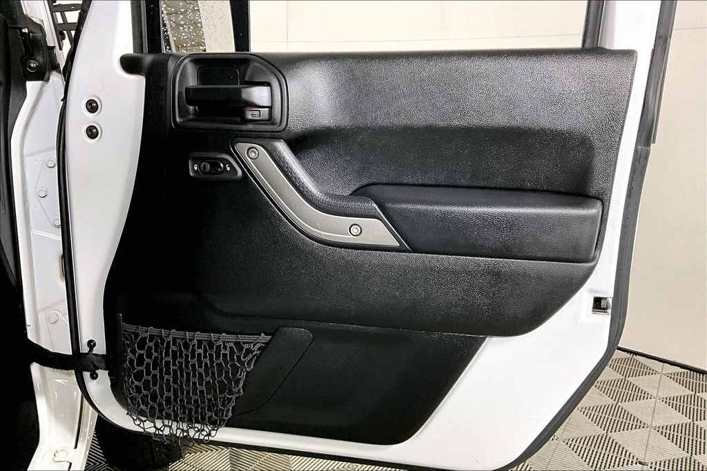 Used 2018 Jeep Wrangler Unlimited Sport S image 21