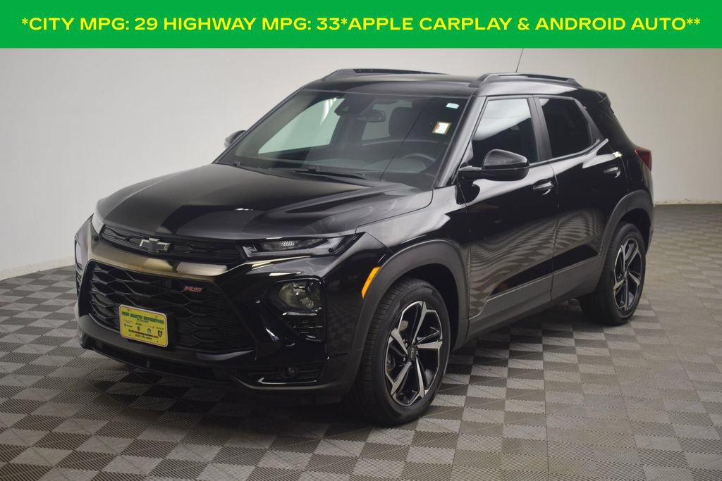 Used 2023 Chevrolet TrailBlazer RS w/ Convenience Package FWD image 3