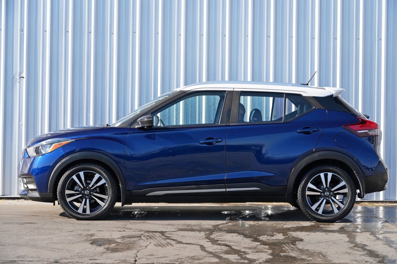 Used 2020 Nissan Kicks SR w/ SR Premium Package image 8