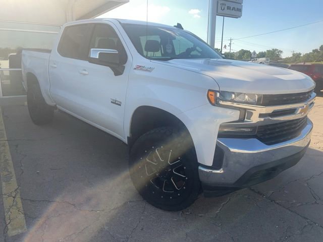 Used 2020 Chevrolet Silverado 1500 LT w/ Texas Edition AWD/4WD image 1