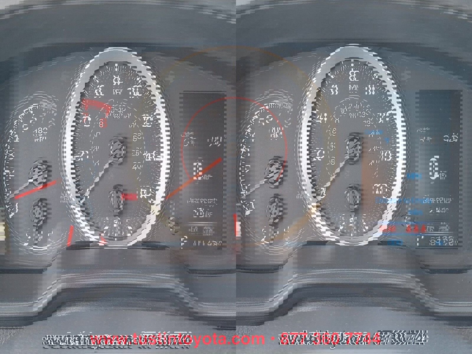 Used 2020 Toyota Corolla SE FWD image 18