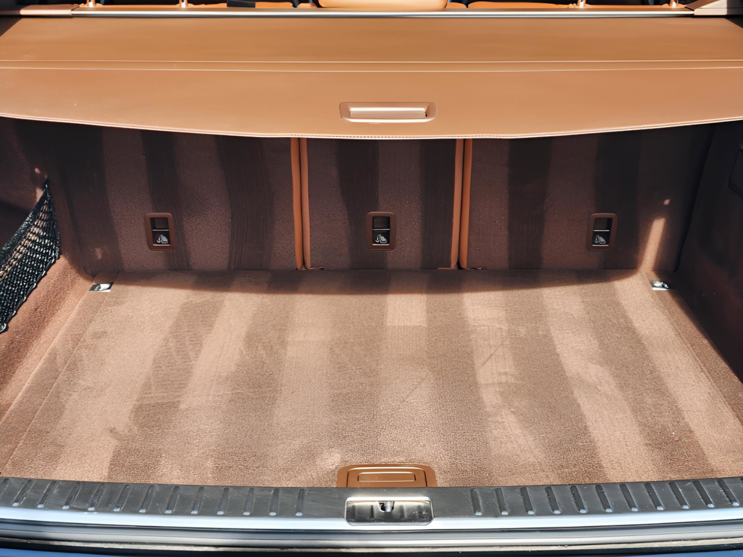 Used 2019 Porsche Cayenne Turbo image 33