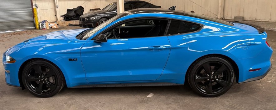 Used 2022 Ford Mustang GT w/ Black Accent Package RWD image 5