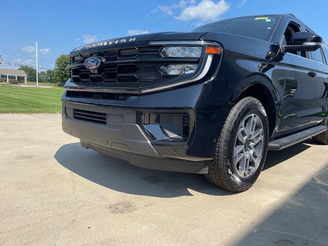 Used 2025 Ford Expedition Max Active AWD/4WD image 20