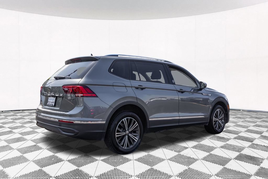 Certified 2024 Volkswagen Tiguan Wolfsburg Edition AWD/4WD image 9