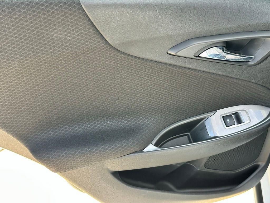 Used 2024 Chevrolet Malibu LS image 19