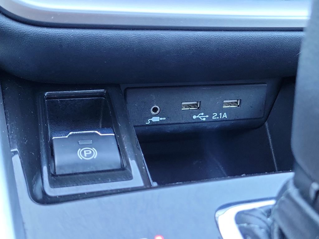 Used 2022 Subaru Outback Limited image 33