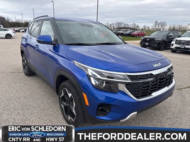 Used 2025 Kia Seltos S AWD/4WD image 1